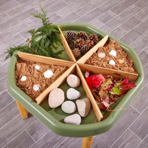 Dřevěný rozdělovač pro MINI sensorický tác Tuff Tray